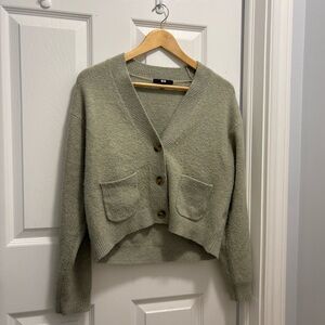 Uniqlo Sage Green V-Neck Button-Front Cardigan